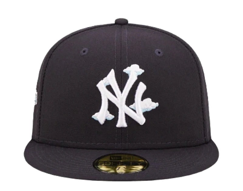 New York Yankees Comic Cloud Fitted