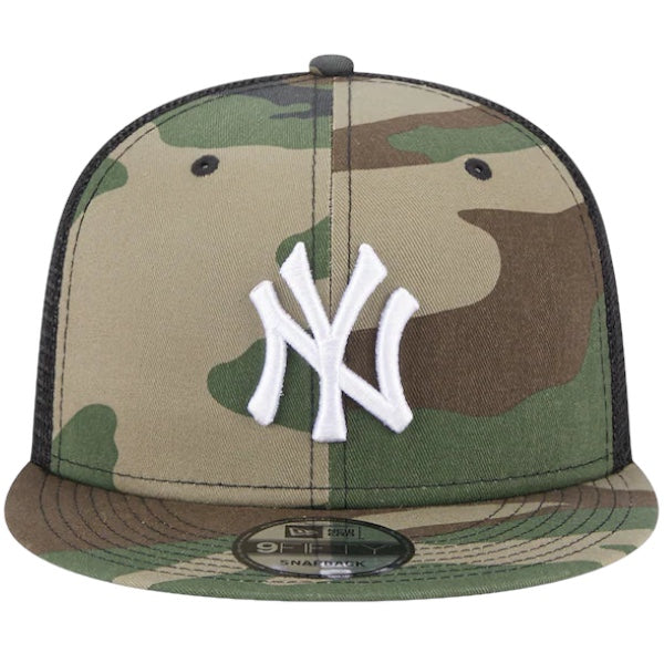 New York Yankees 9FIFTY Trucker Hat - Camo