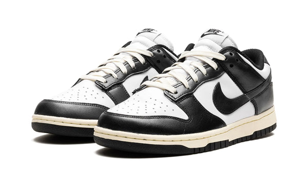 WMNS Dunk Low "Vintage Panda"
