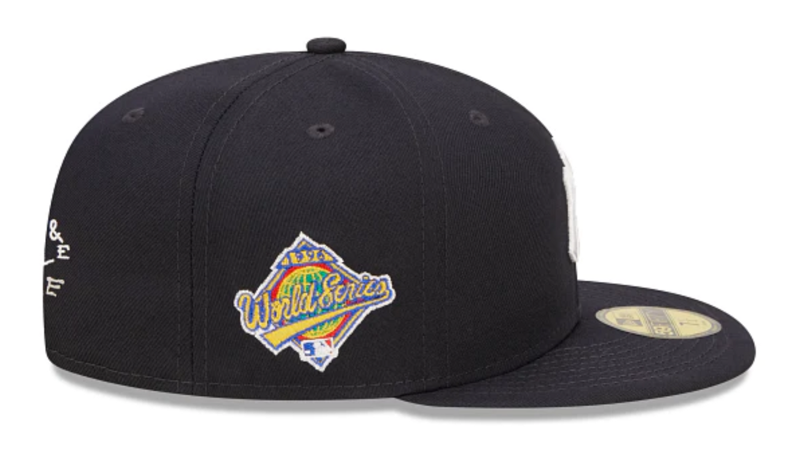 New York Yankees Team Heart Fitted – Sneaker Bar